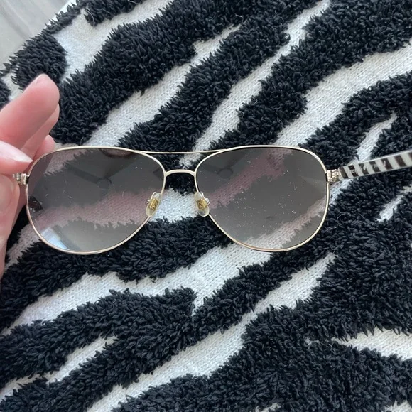 Kate Spade Avaline Sunglasses - Picture 4 of 4